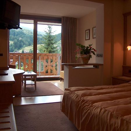 Hotel Catinaccio Rosengarten Moena Exterior foto