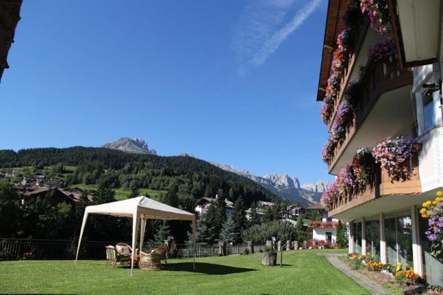 Hotel Catinaccio Rosengarten Moena Exterior foto